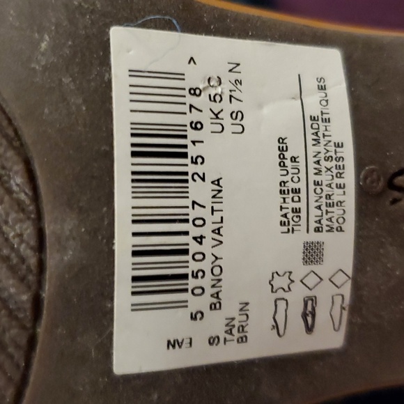 Clarks high heeled sandals, tan, size 7.5 - Picture 3 of 8